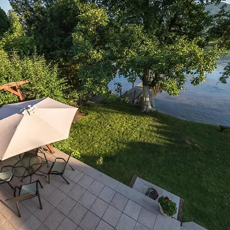 Kuca Dragovic Semesterbostad Voljevci