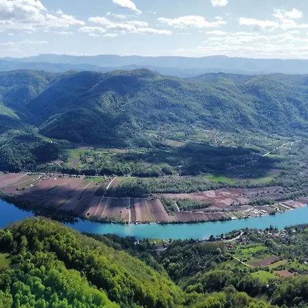 Semesterbostad Kuca Dragovic Voljevci