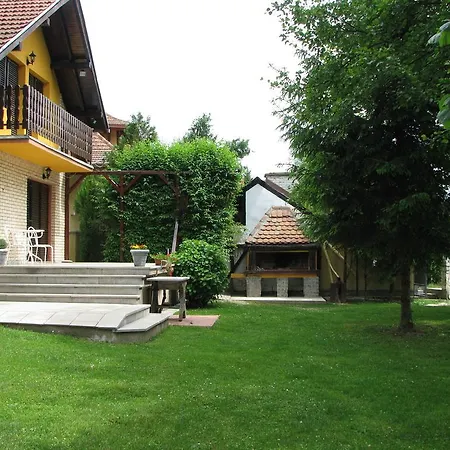 Kuca Dragovic Voljevci